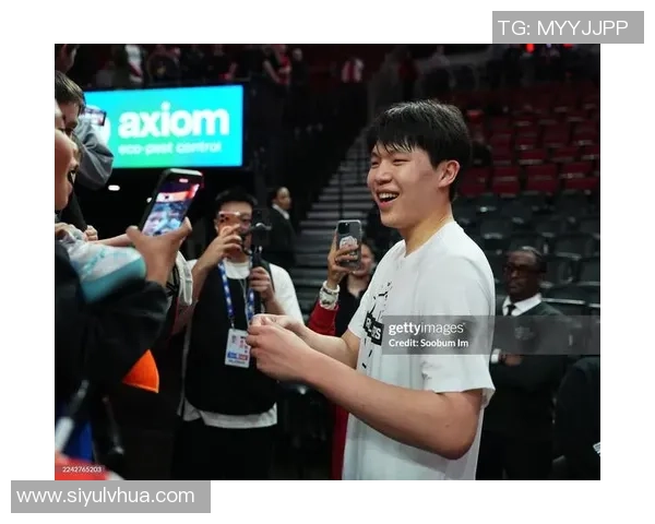 杨瀚森首次首发球衣拍卖成交价高达42356元引发热议