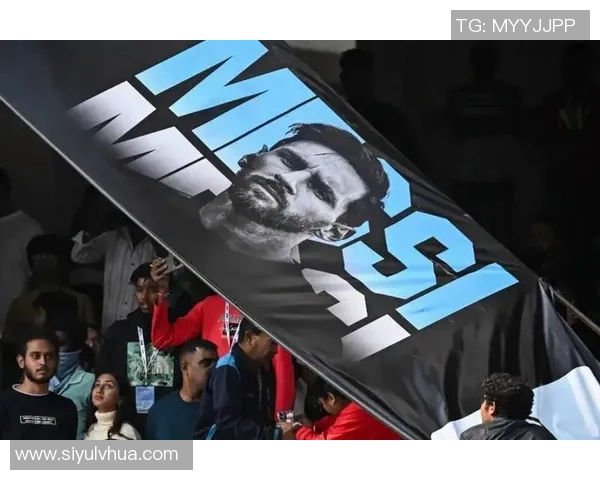 梅西亲临印度野生动物保护中心参与宗教仪式与狮子亲密接触的奇妙体验