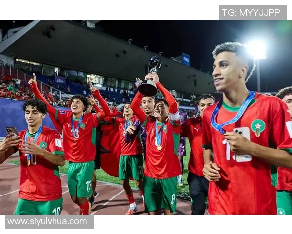 杨皓宇闪耀全场打入关键进球助山东U20队顺利晋级赛事