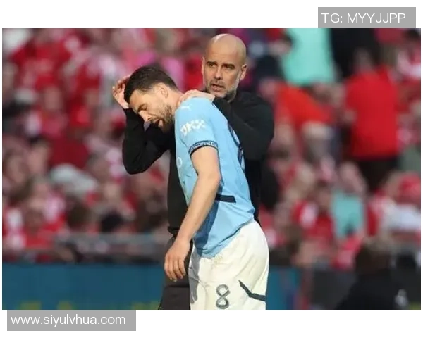 曼晚报道罗德里有望复出对阵利物浦科瓦契奇脚踝伤势仍未痊愈